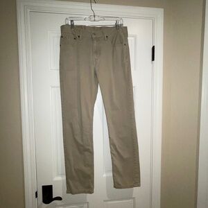 New without tags - Men’s Levi’s 511 slim fit jeans in tan